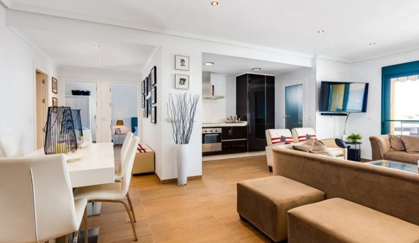 Resale - Penthouse -
Lomas De Campoamor - Inland