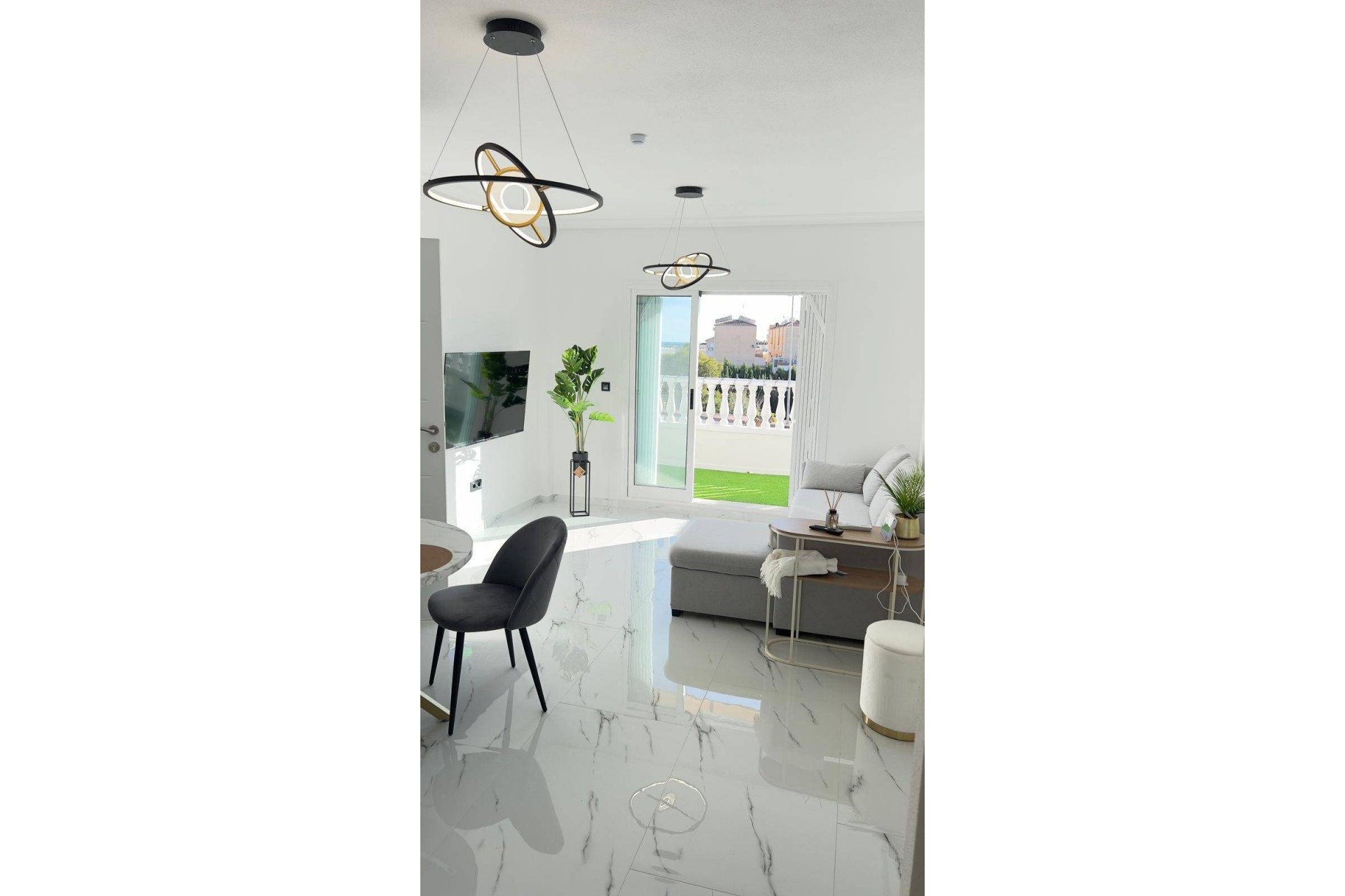 Resale - Penthouse -
Orihuela Costa - La Zenia