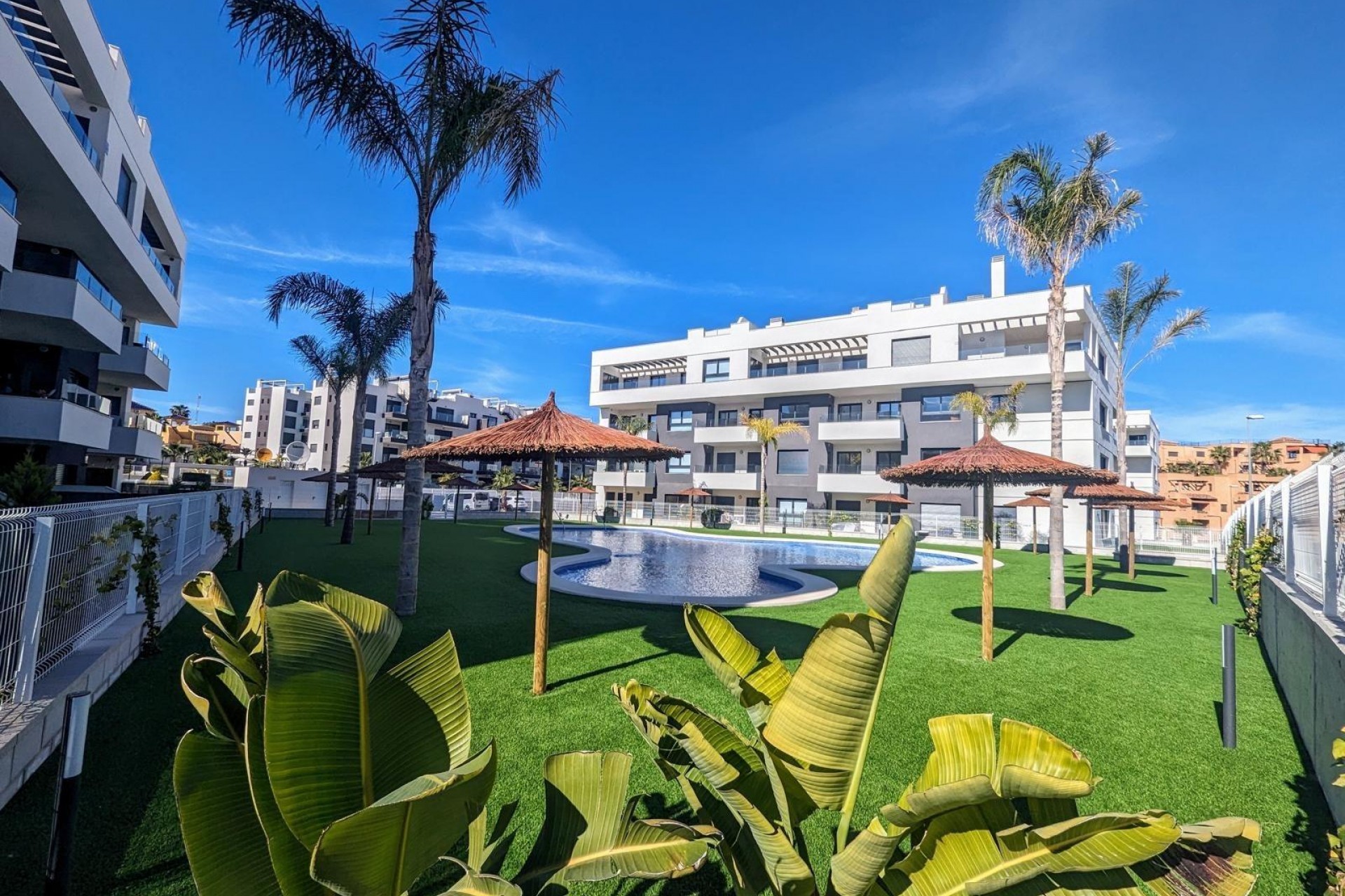 Resale - Penthouse -
Orihuela Costa - Las Filipinas