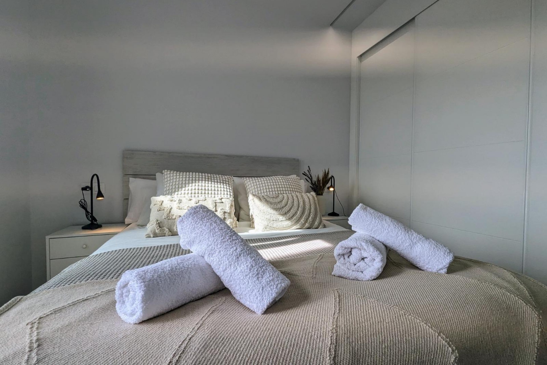 Resale - Penthouse -
Orihuela Costa - Las Filipinas