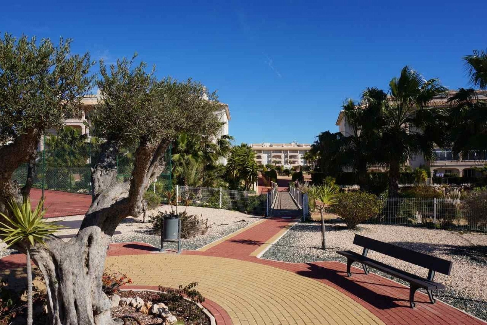 Resale - Penthouse -
Orihuela Costa - Playa Flamenca