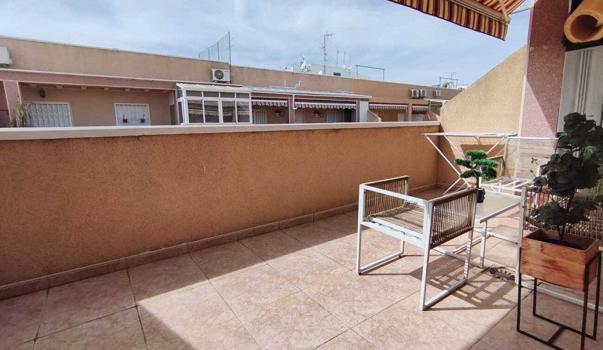 Resale - Penthouse Penthouse -
Torrevieja - PARQUE DE LAS NACIONES