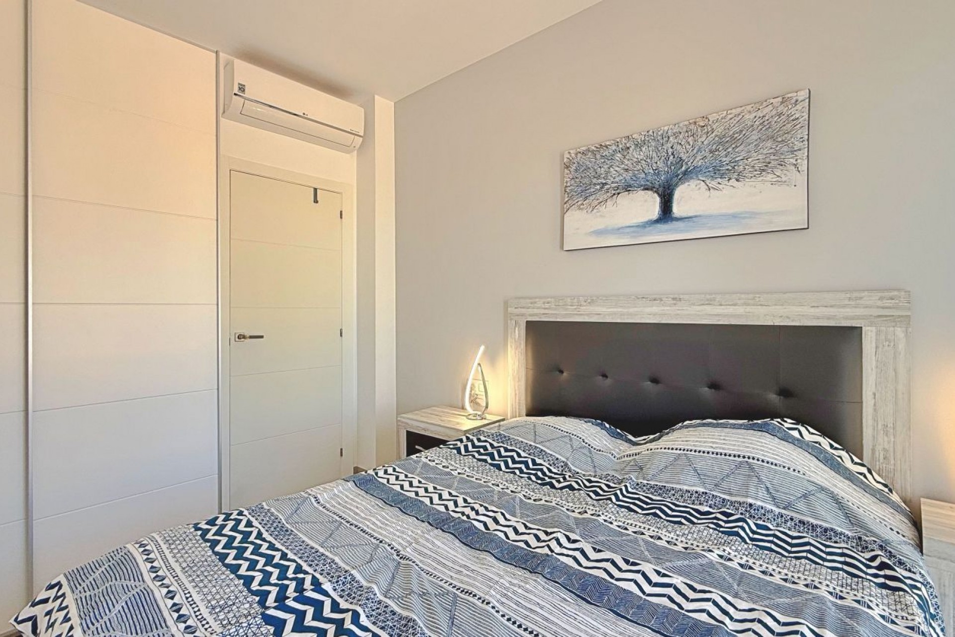 Resale - Penthouse -
Pilar de la Horadada - Costa Blanca