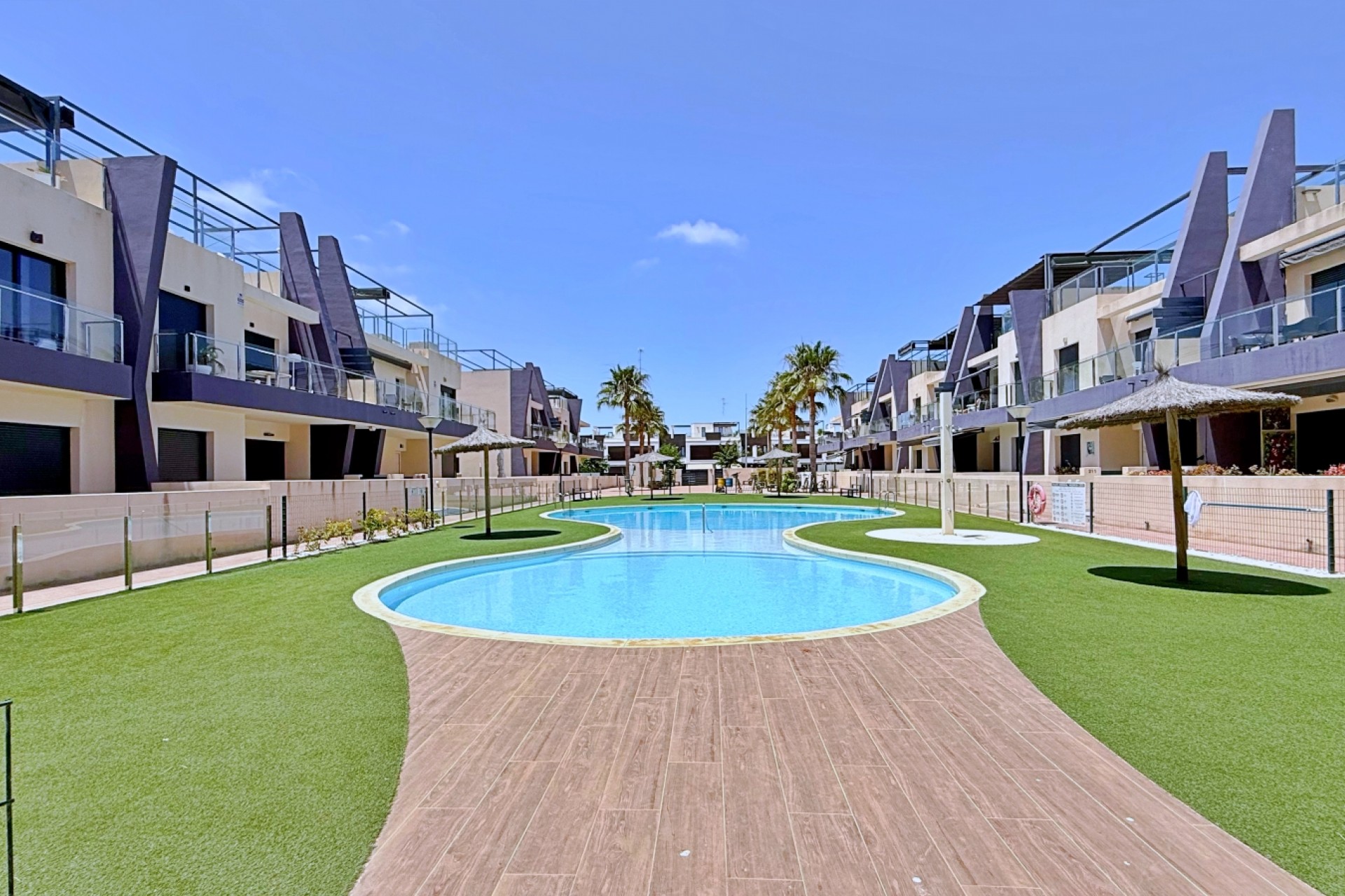 Resale - Penthouse -
Pilar de la Horadada - Costa Blanca