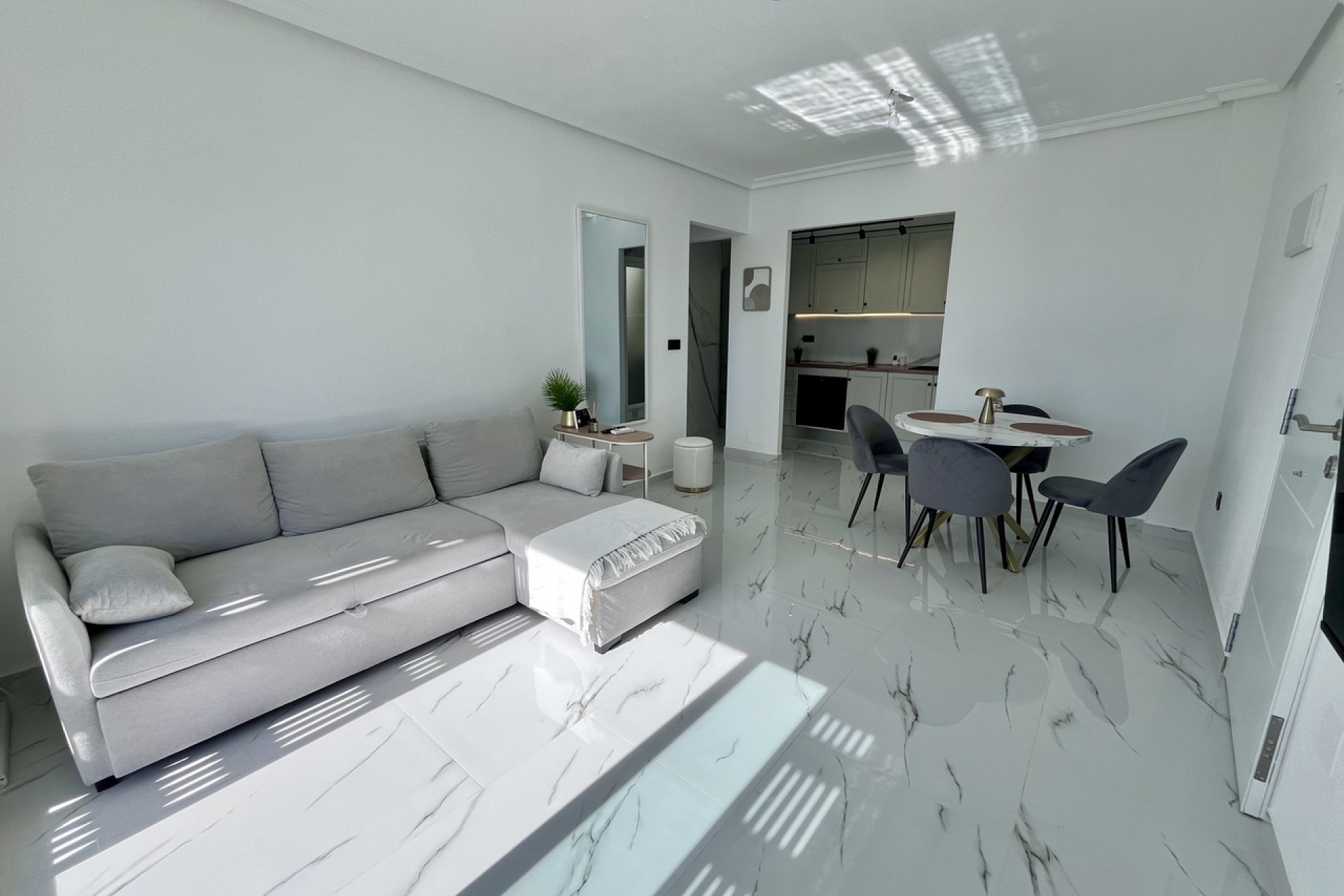 Resale - Penthouse -
Playa Flamenca - Costa Blanca