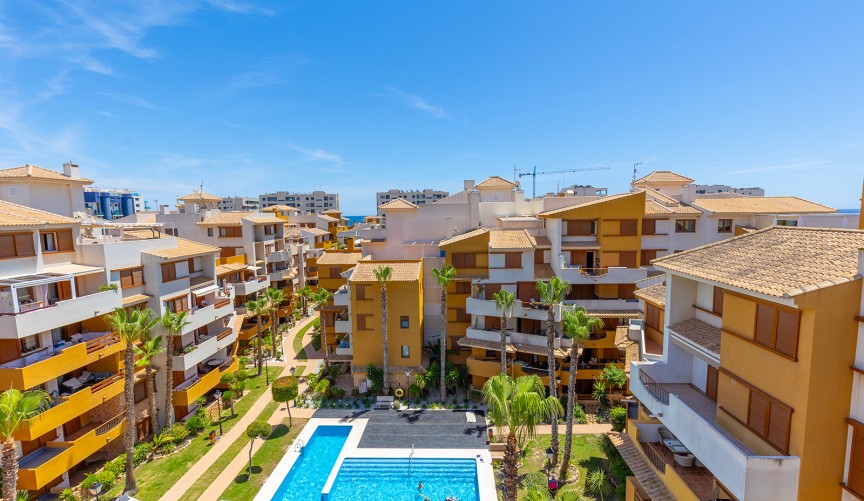 Resale - Penthouse -
Punta Prima - Costa Blanca