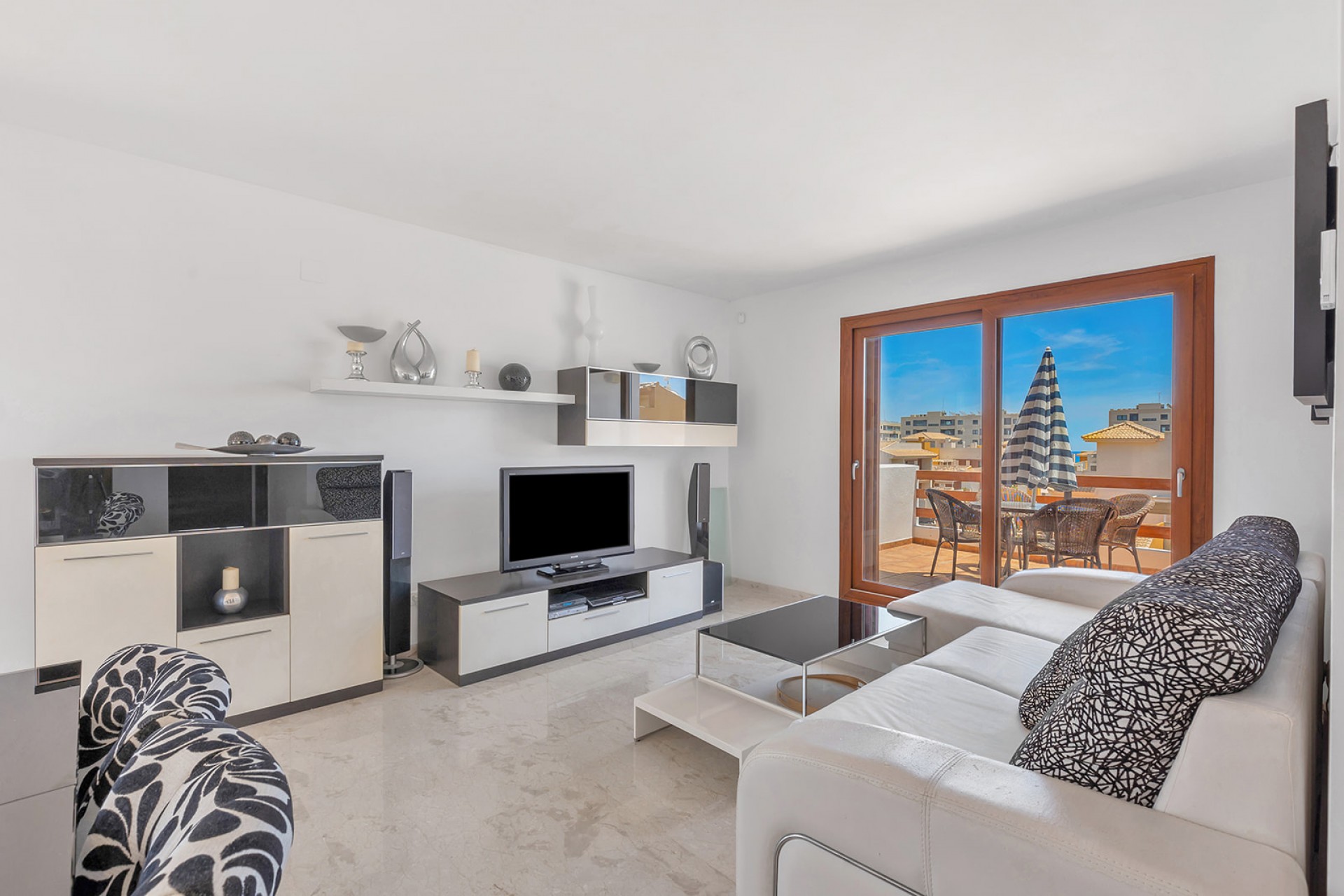 Resale - Penthouse -
Punta Prima - Costa Blanca