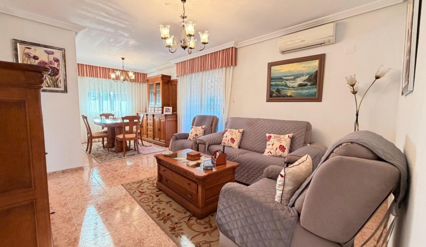 Resale - Penthouse -
Torrevieja - Acequion