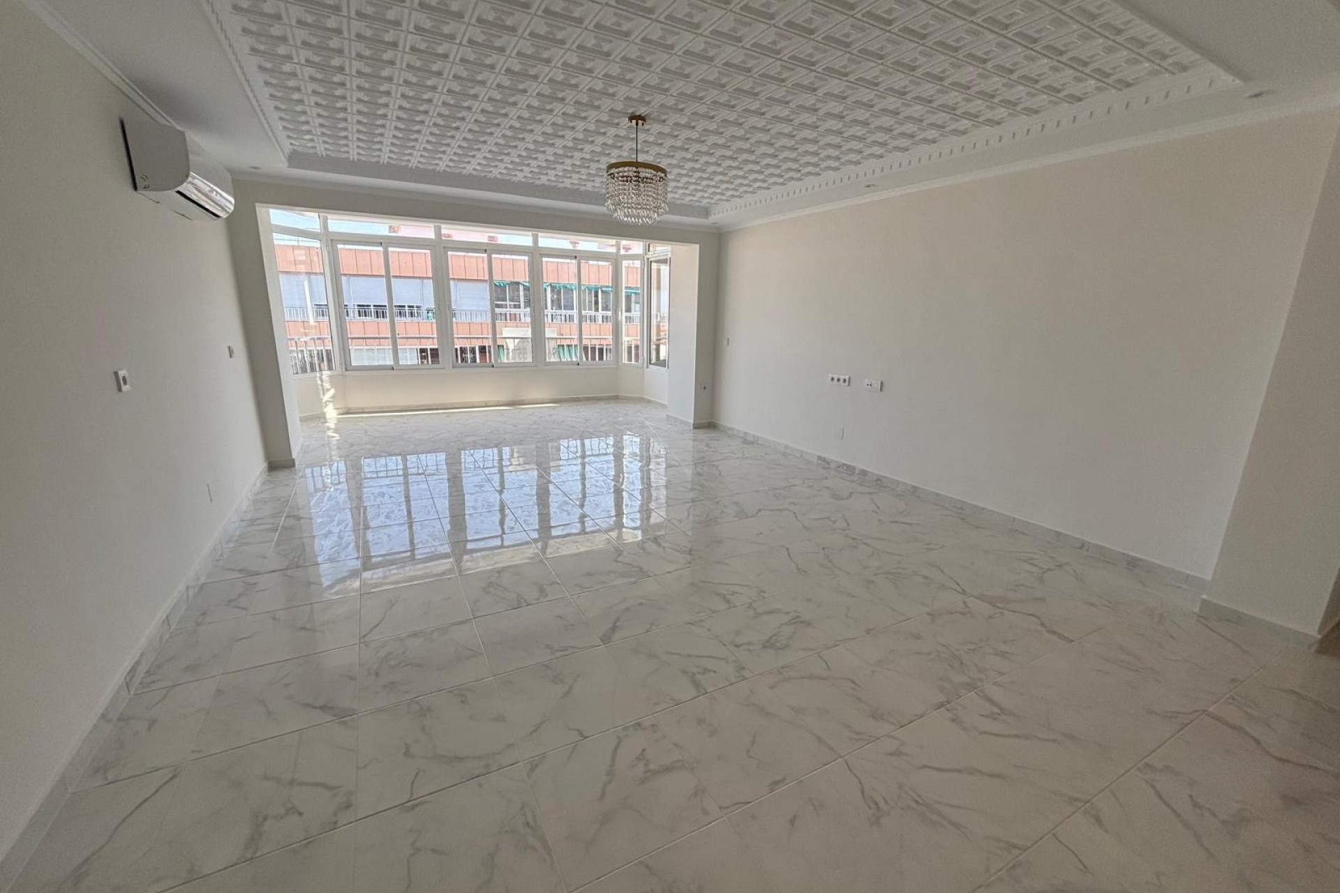 Resale - Penthouse -
Torrevieja - Acequion