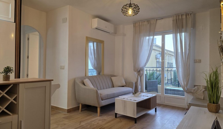 Resale - Penthouse -
Torrevieja - Cala Ferris