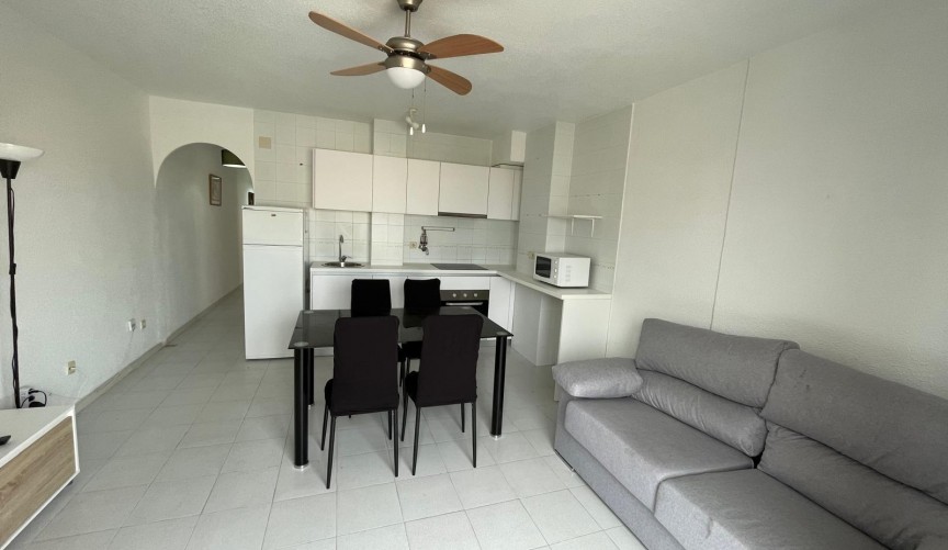 Resale - Penthouse -
Torrevieja - Centro