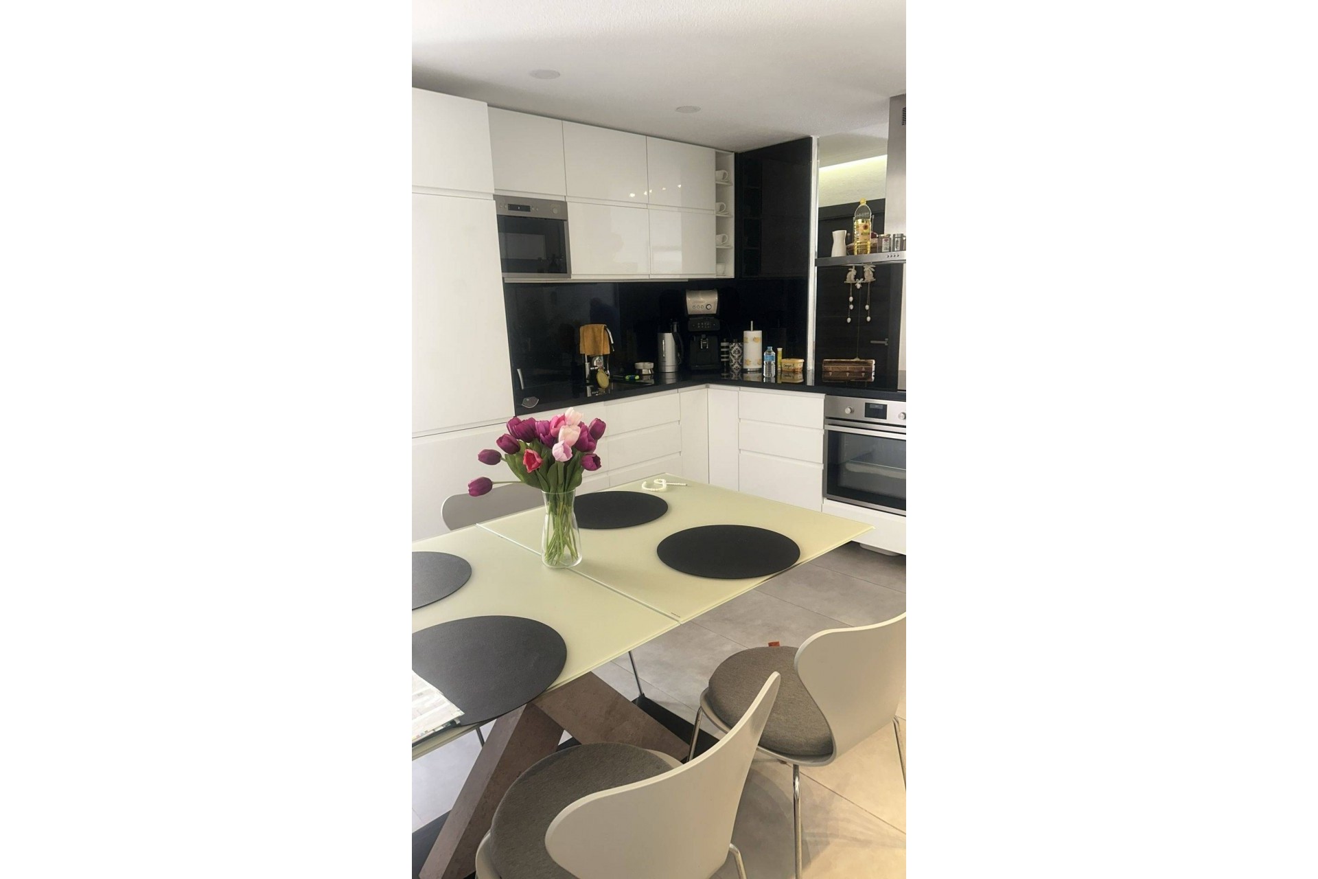 Resale - Penthouse -
Torrevieja - Centro