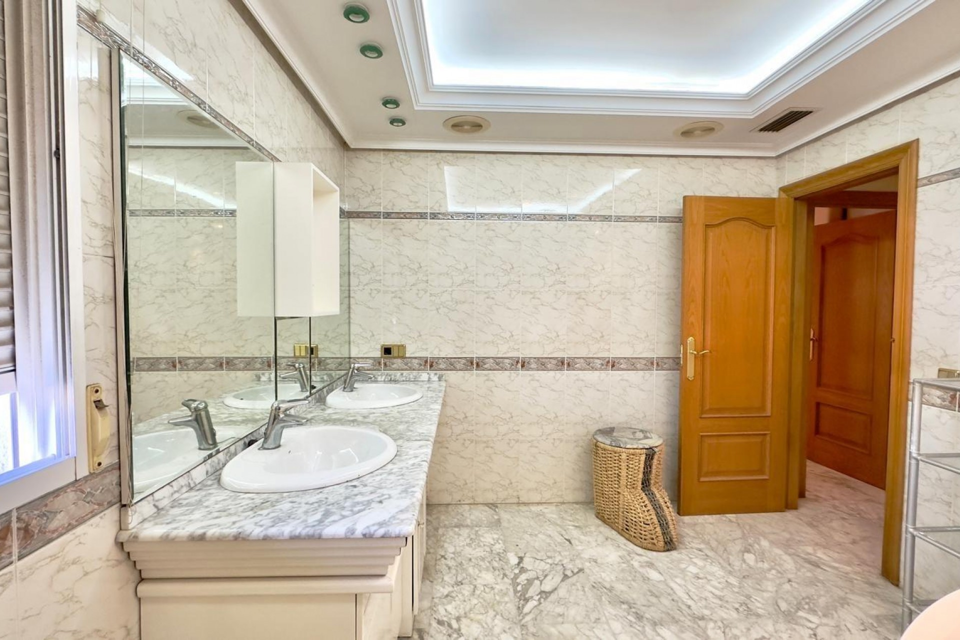 Resale - Penthouse -
Torrevieja - Centro