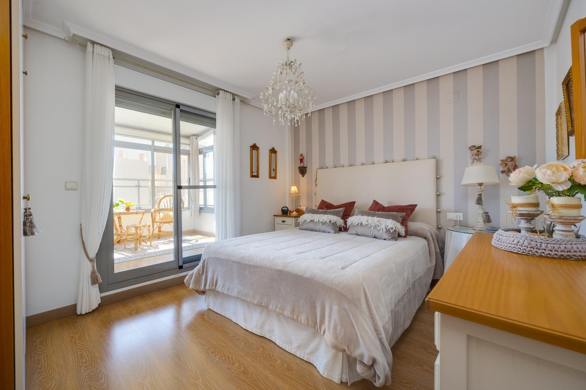 Resale - Penthouse -
Torrevieja - Centro