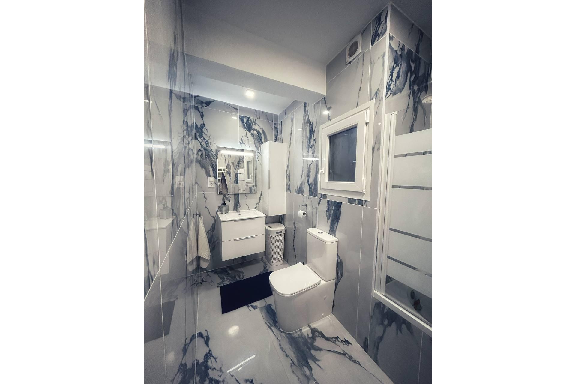 Resale - Penthouse -
Torrevieja - Centro