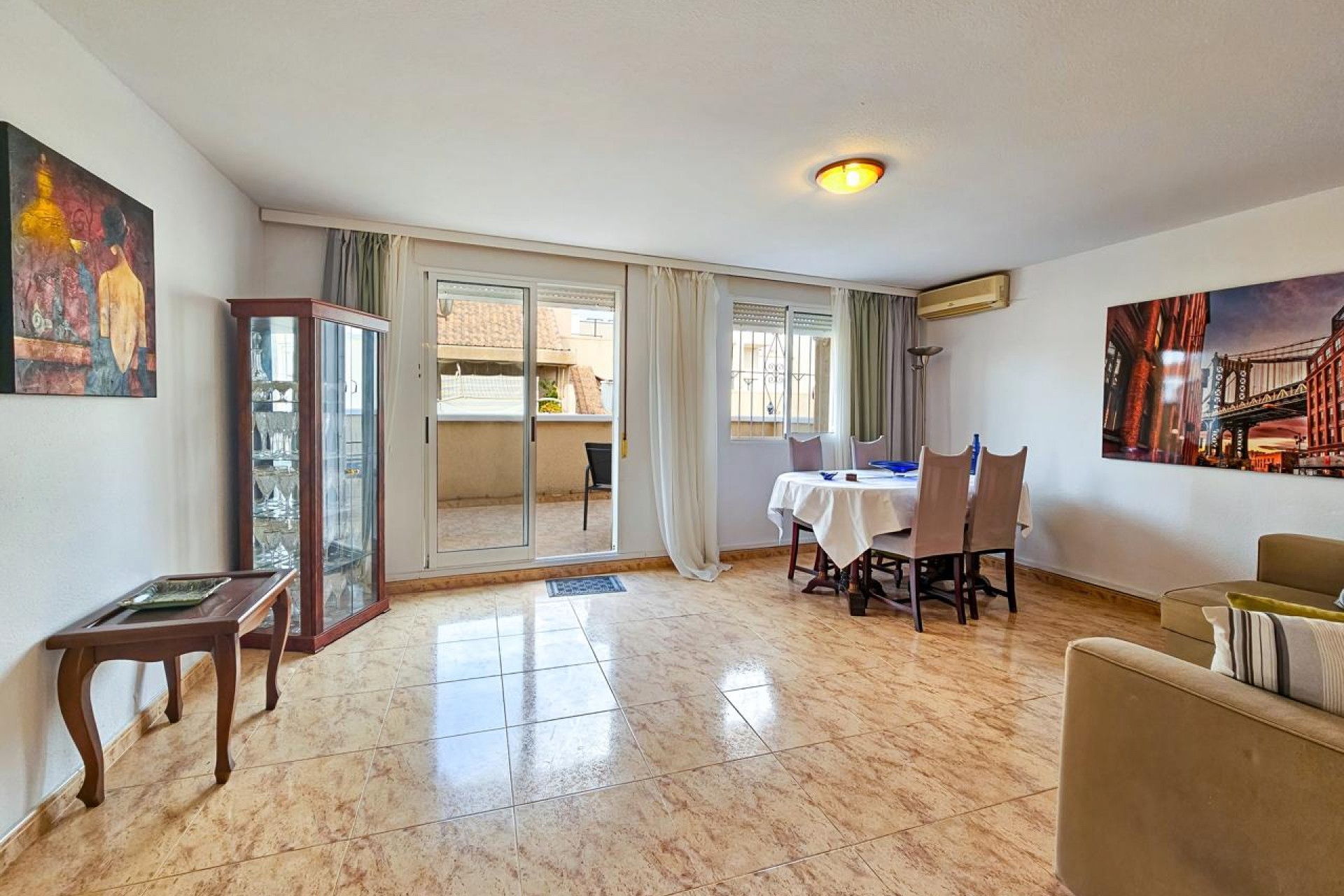 Resale - Penthouse -
Torrevieja - Costa Blanca