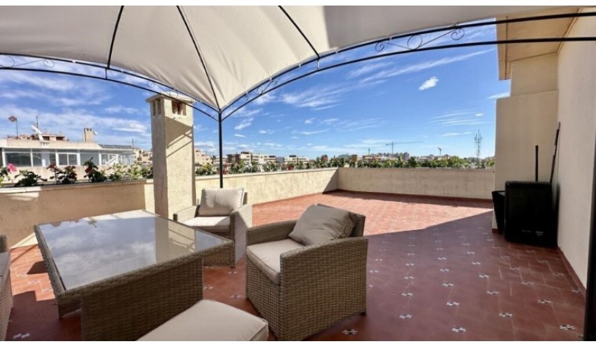 Resale - Penthouse -
Torrevieja - Costa Blanca