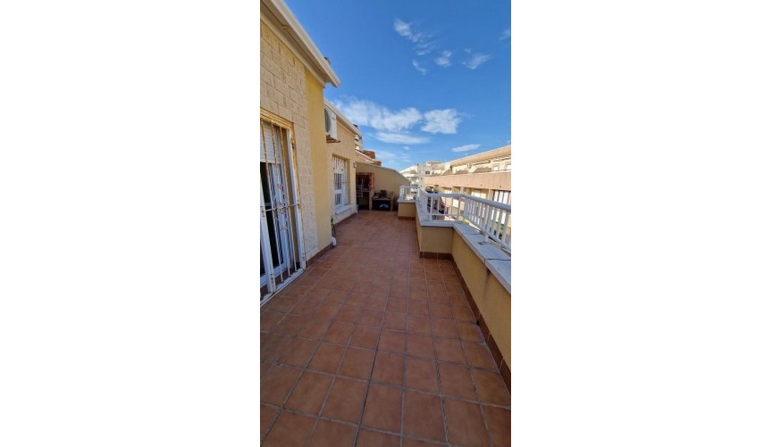 Resale - Penthouse -
Torrevieja - El Molino