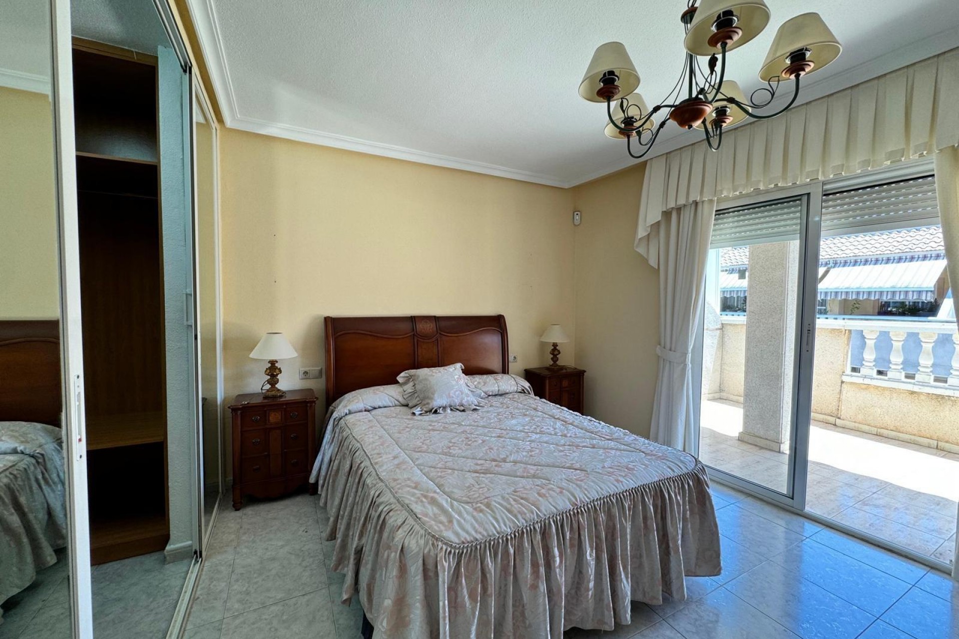 Resale - Penthouse -
Torrevieja - Habaneras