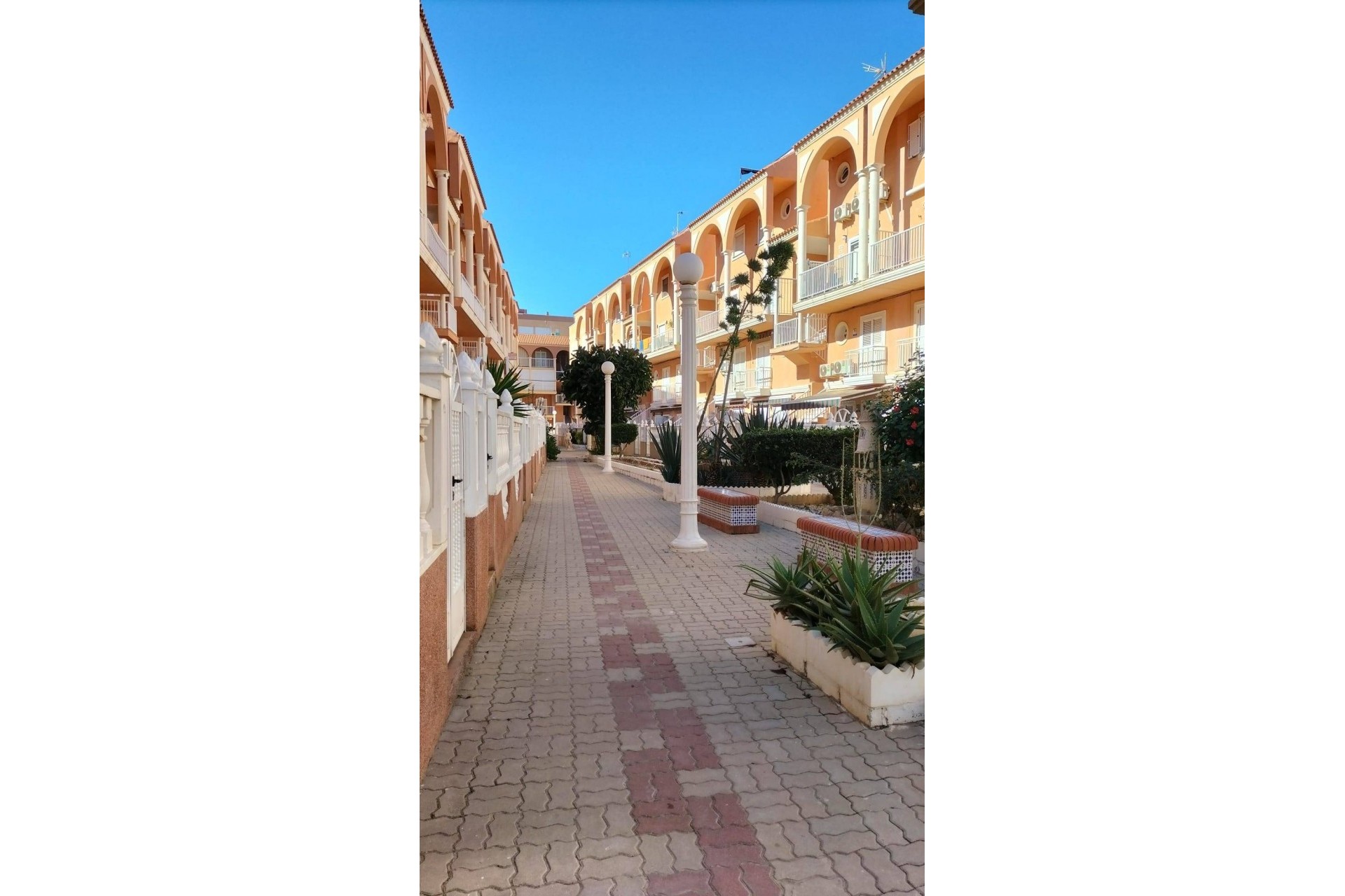 Resale - Penthouse -
Torrevieja - La Mata Pueblo