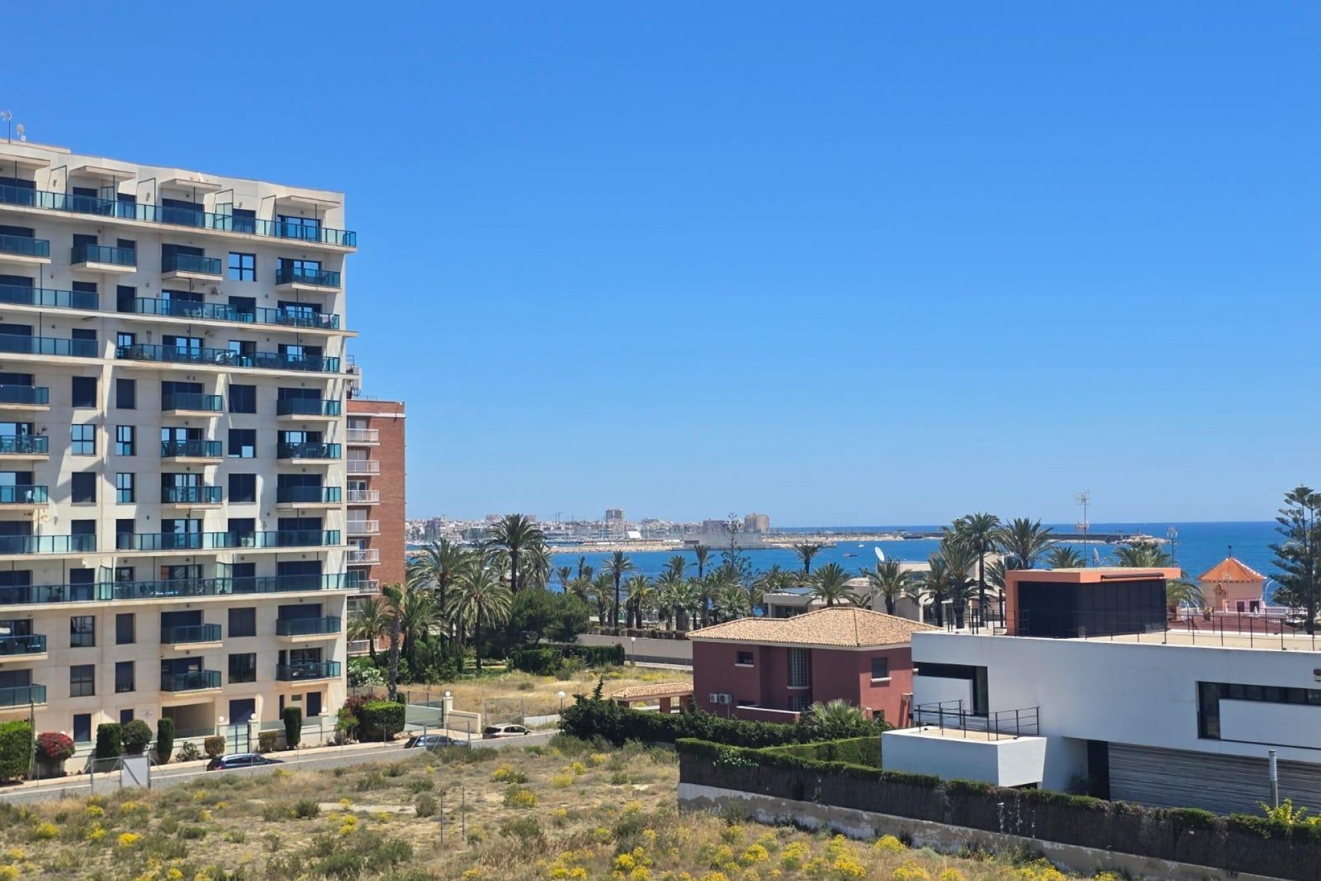 Resale - Penthouse -
Torrevieja - La Veleta