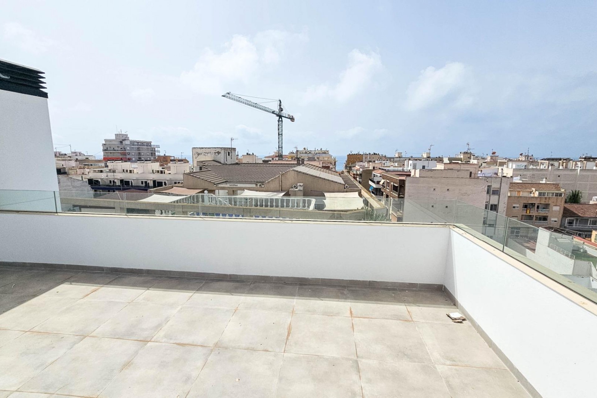 Resale - Penthouse -
Torrevieja - Paseo Maritimo