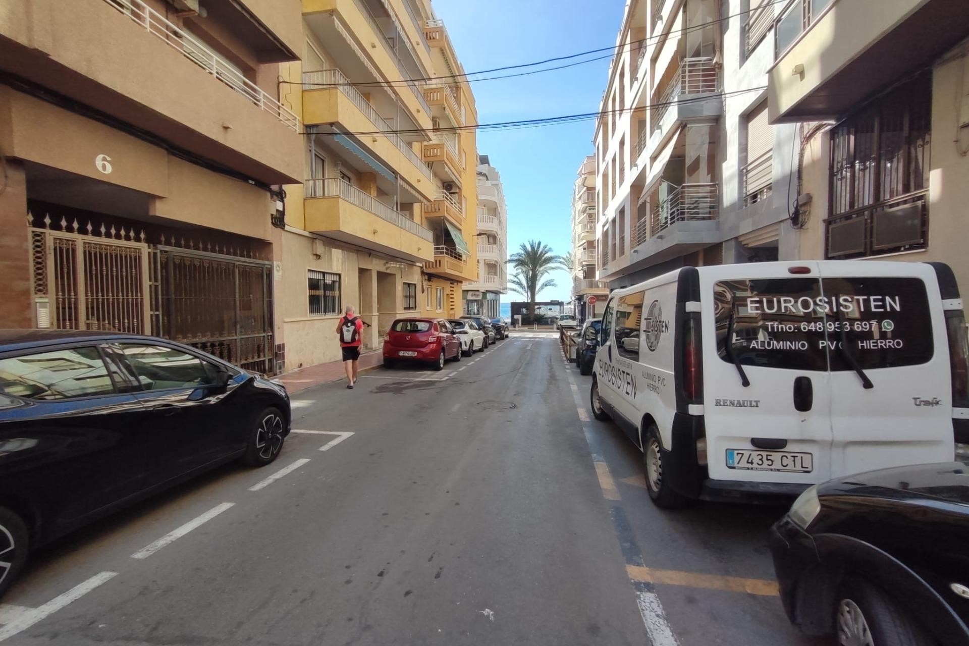 Resale - Penthouse -
Torrevieja - Paseo Maritimo