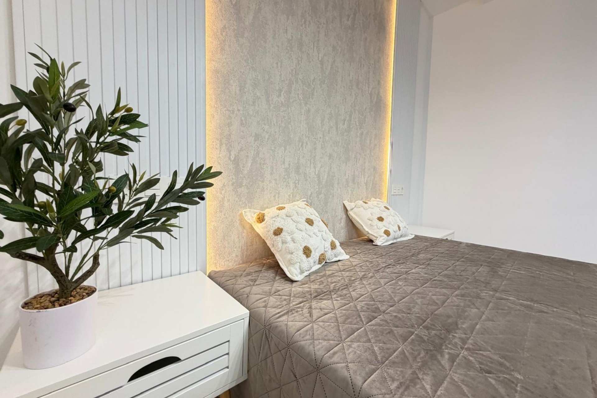 Resale - Penthouse -
Torrevieja - Playa del Cura