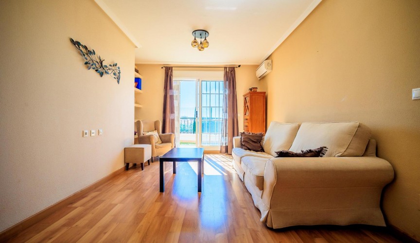 Resale - Penthouse -
Torrevieja - Puerto