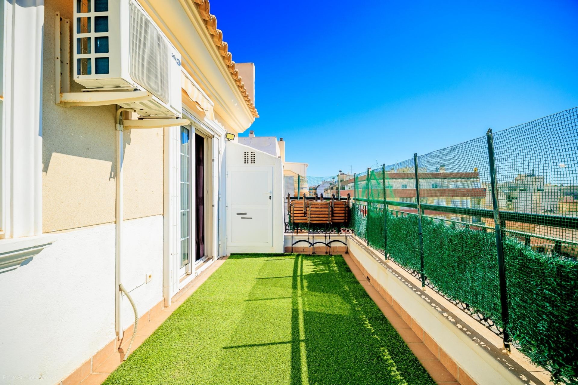 Resale - Penthouse -
Torrevieja - Puerto