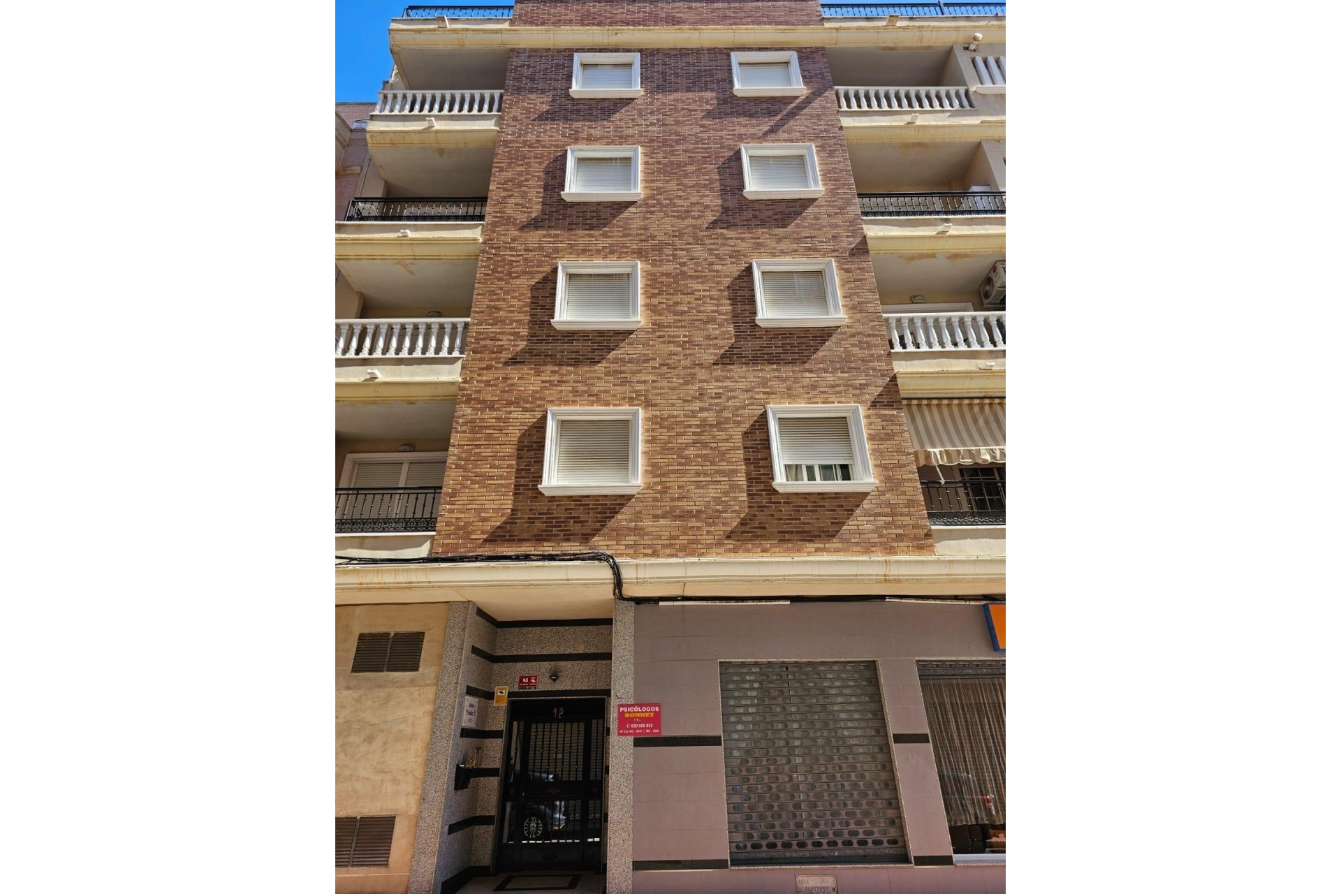 Resale - Penthouse -
Torrevieja - Puerto