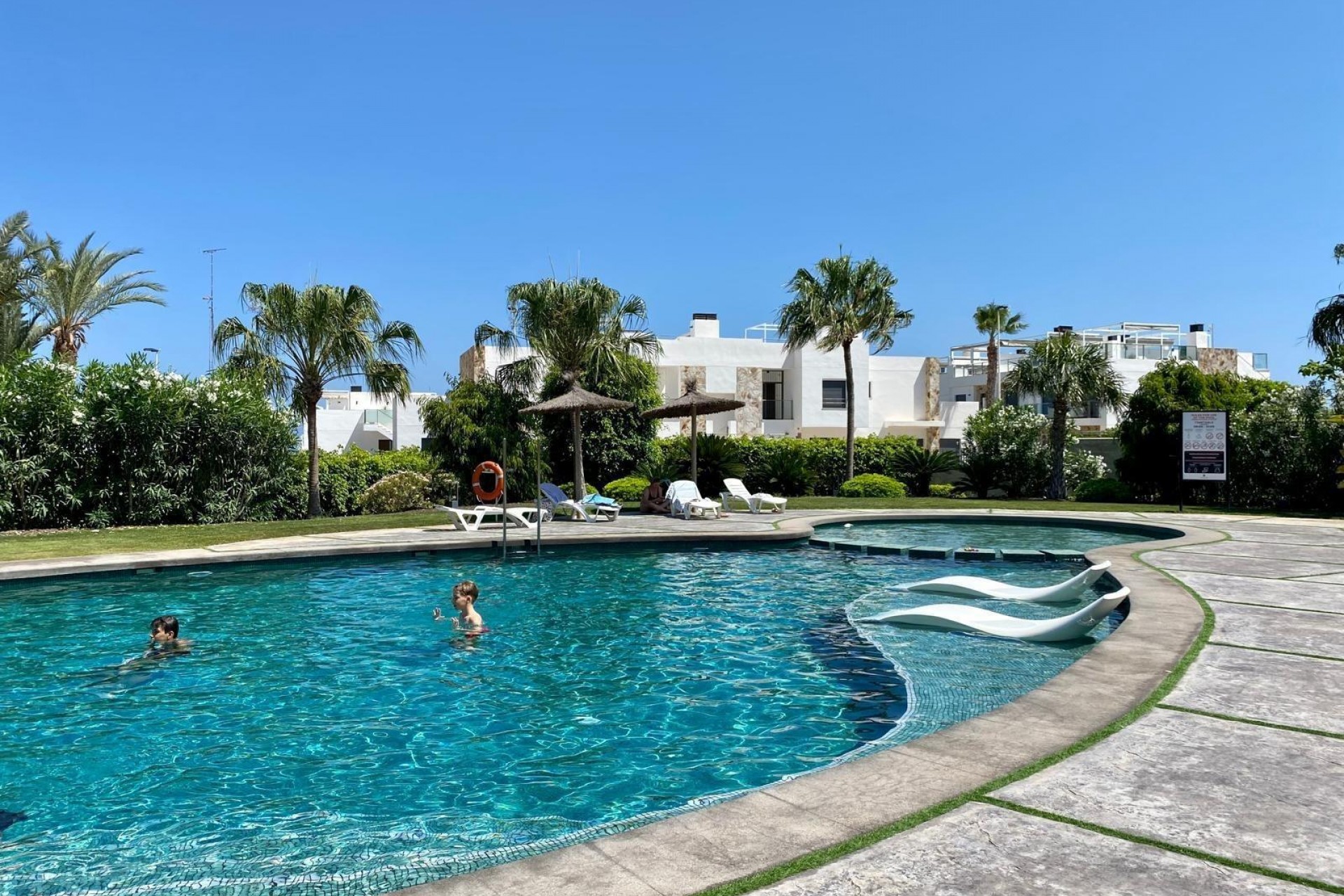 Resale - Penthouse -
Torrevieja - Punta Prima