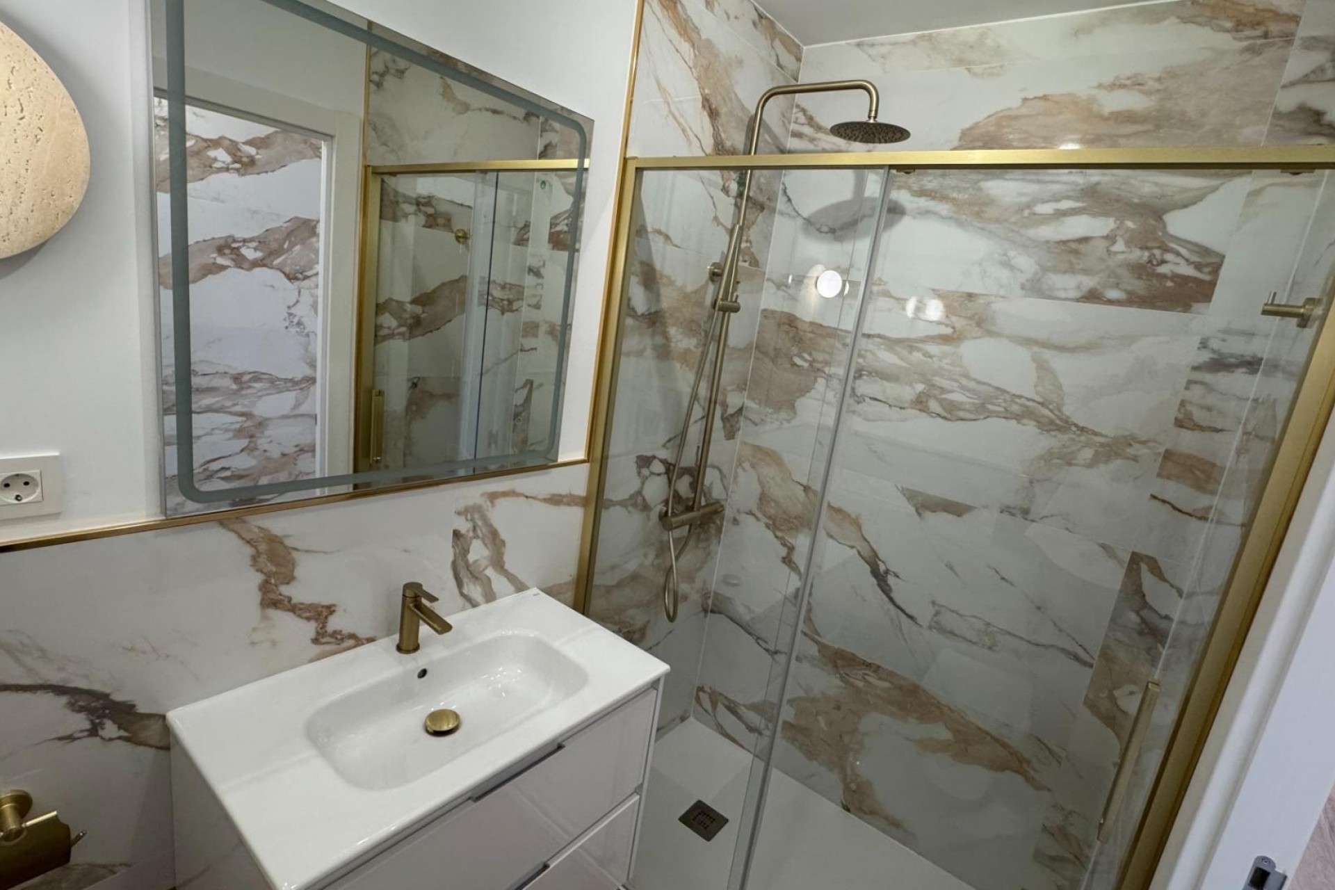 Resale - Penthouse -
Torrevieja - Punta Prima
