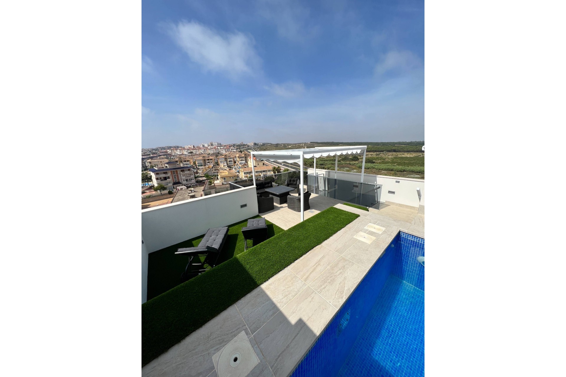 Resale - Penthouse -
Torrevieja - Torre La Mata