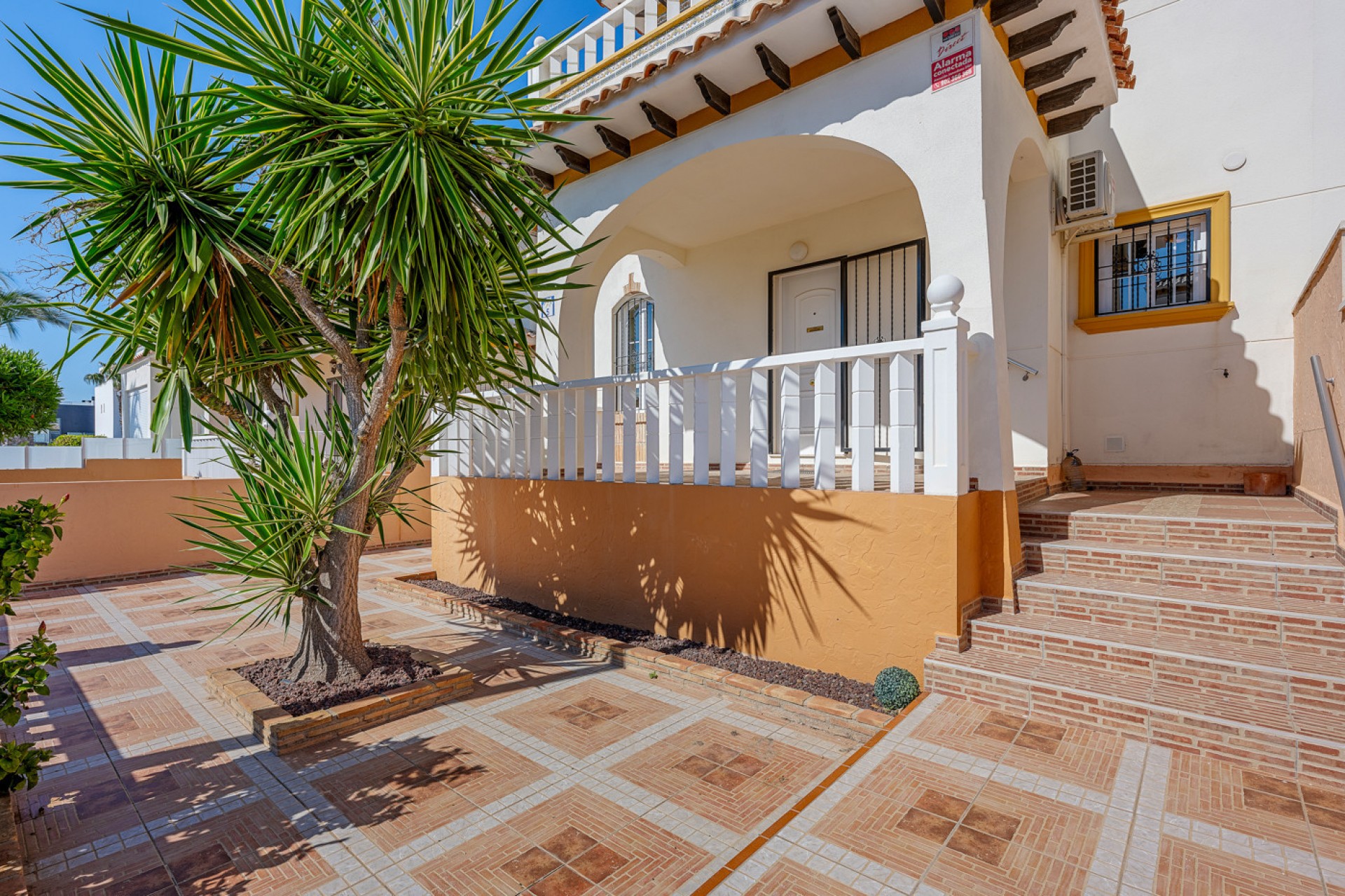 Resale - Quad House -
Cabo Roig - Costa Blanca