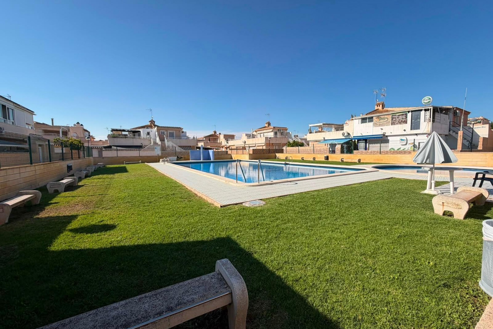 Resale - Quad House -
Torrevieja - Carrefour