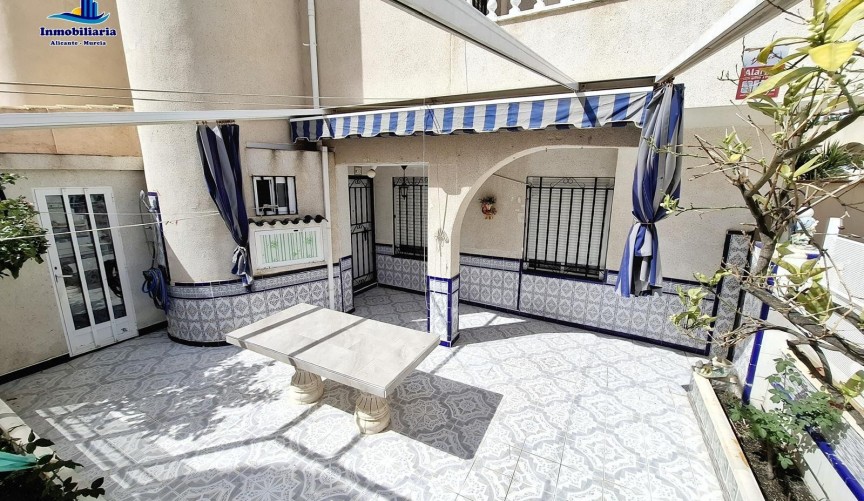 Resale - Quad House -
Torrevieja - Carrefour