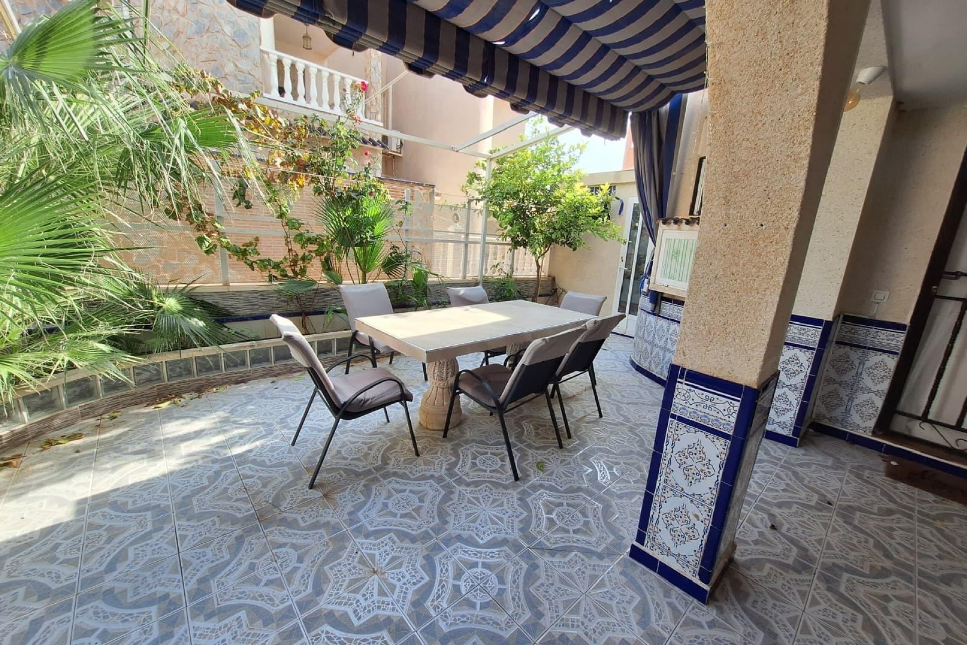 Resale - Quad House -
Torrevieja - Carrefour