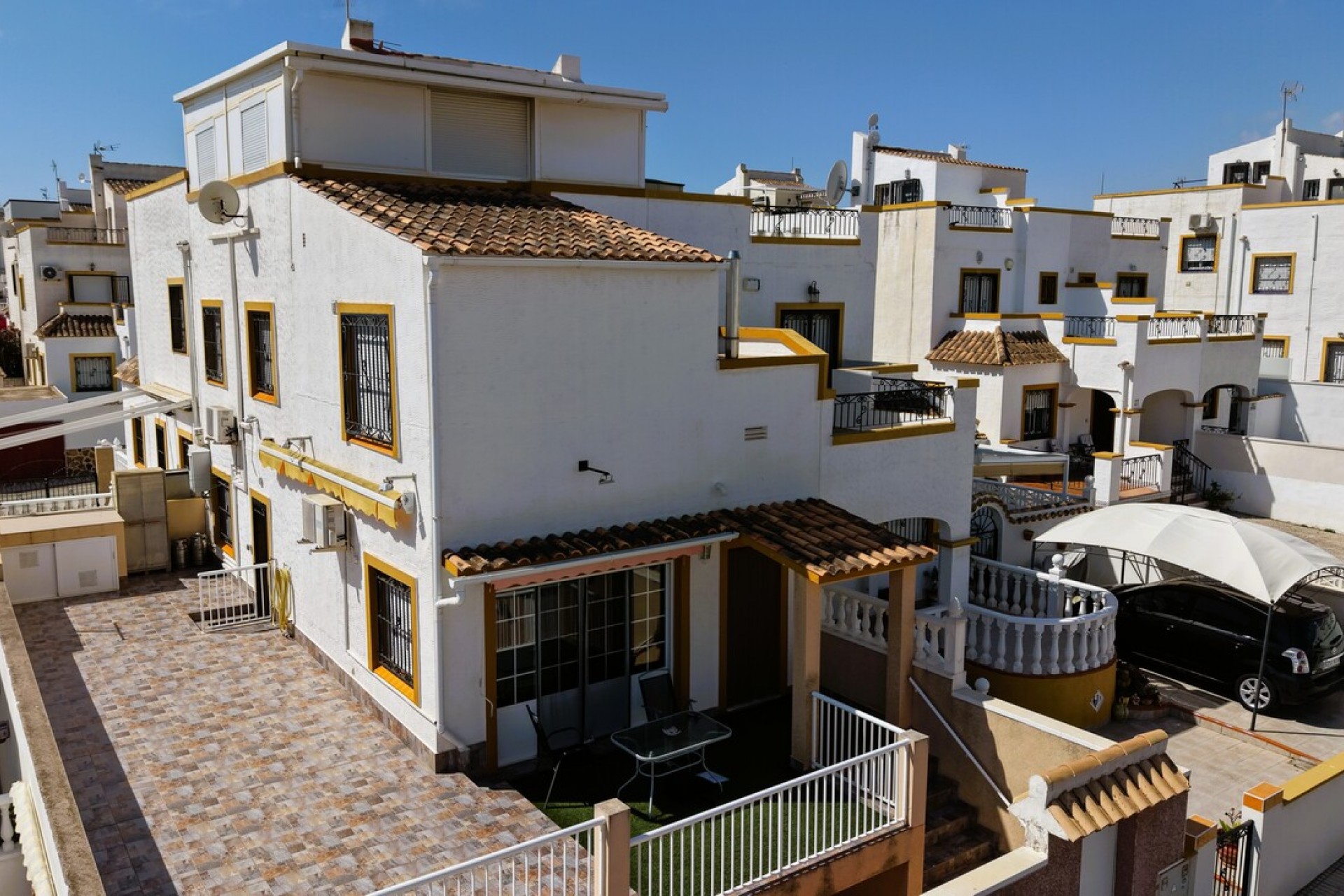 Resale - Quad House -
Torrevieja - Costa Blanca