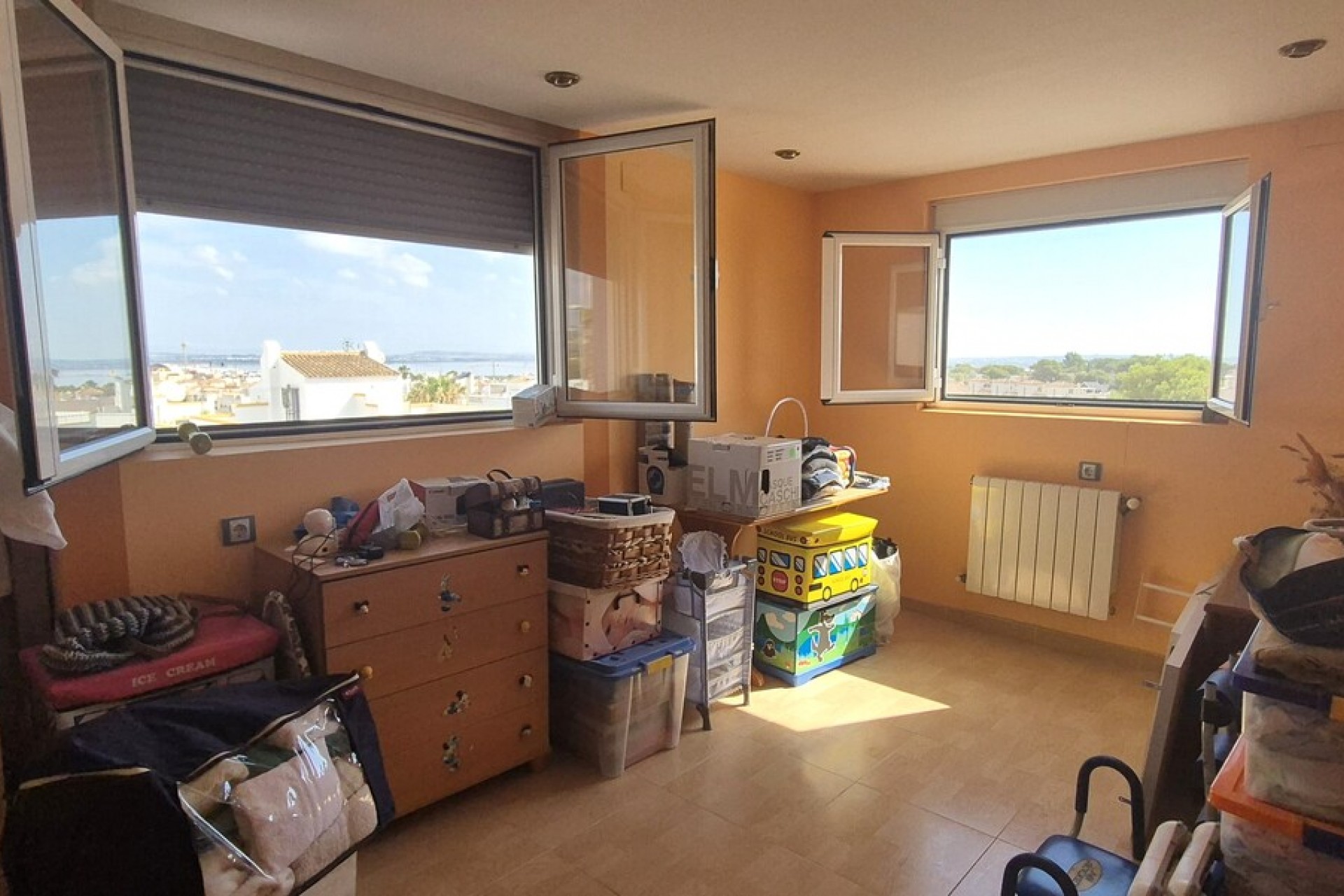 Resale - Quad House -
Torrevieja - Costa Blanca
