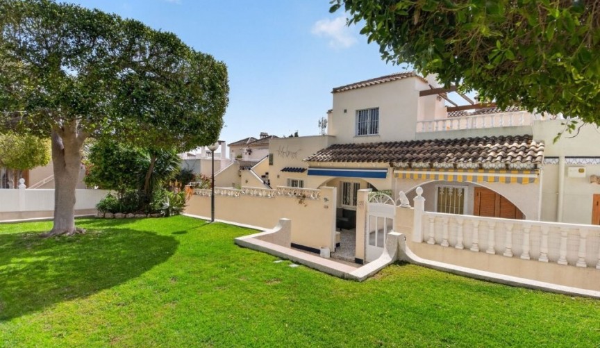 Resale - Quad House -
Torrevieja - Los Altos