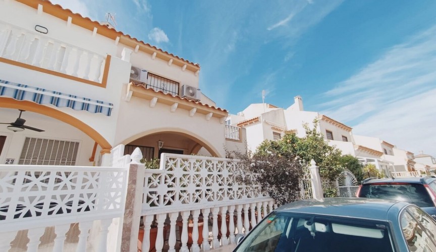Resale - Quad Villa -
Playa Flamenca - Costa Blanca