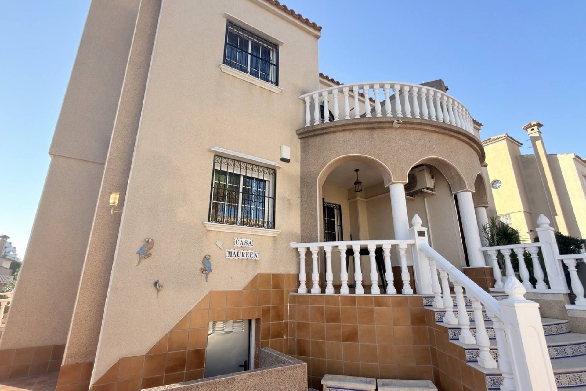 Resale - Semi Detached -
El Galan - Inland