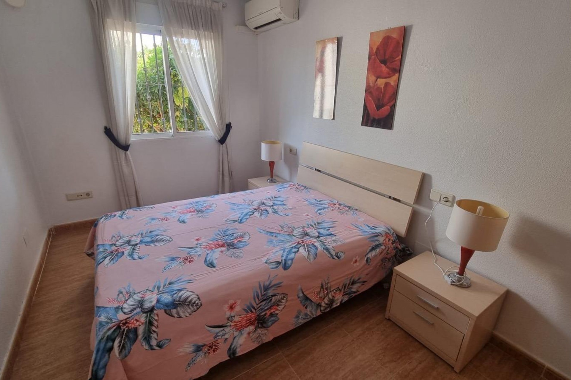 Resale - Semi Detached -
Guardamar del Segura - Urbanizaciones