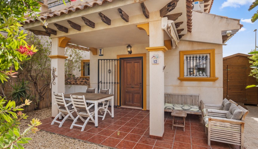 Resale - Semi Detached -
Lomas de Caboroig