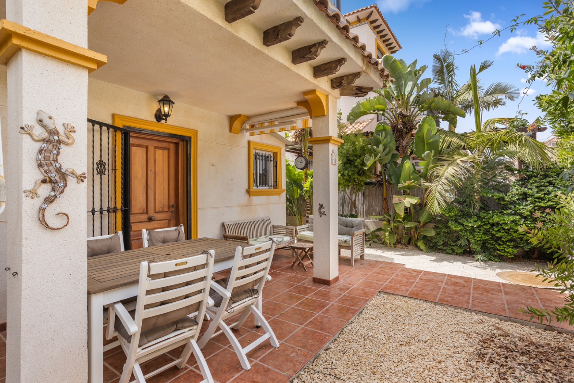 Resale - Semi Detached -
Lomas de Caboroig