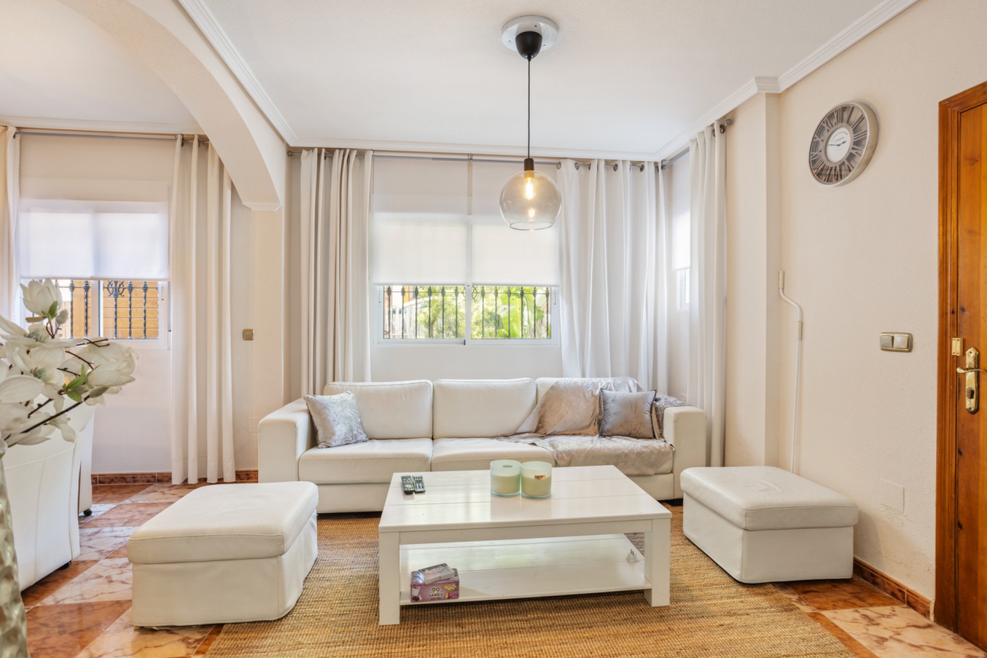 Resale - Semi Detached -
Lomas de Caboroig