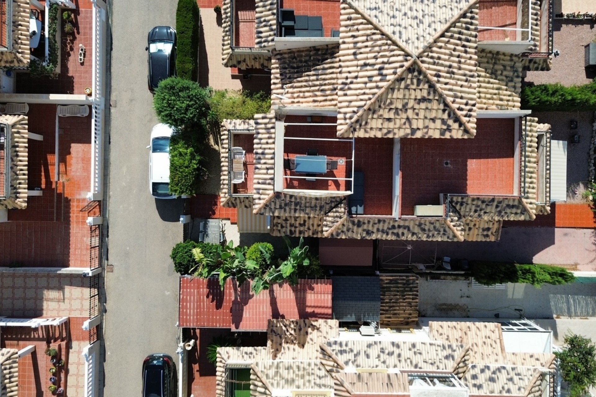 Resale - Semi Detached -
Lomas de Caboroig
