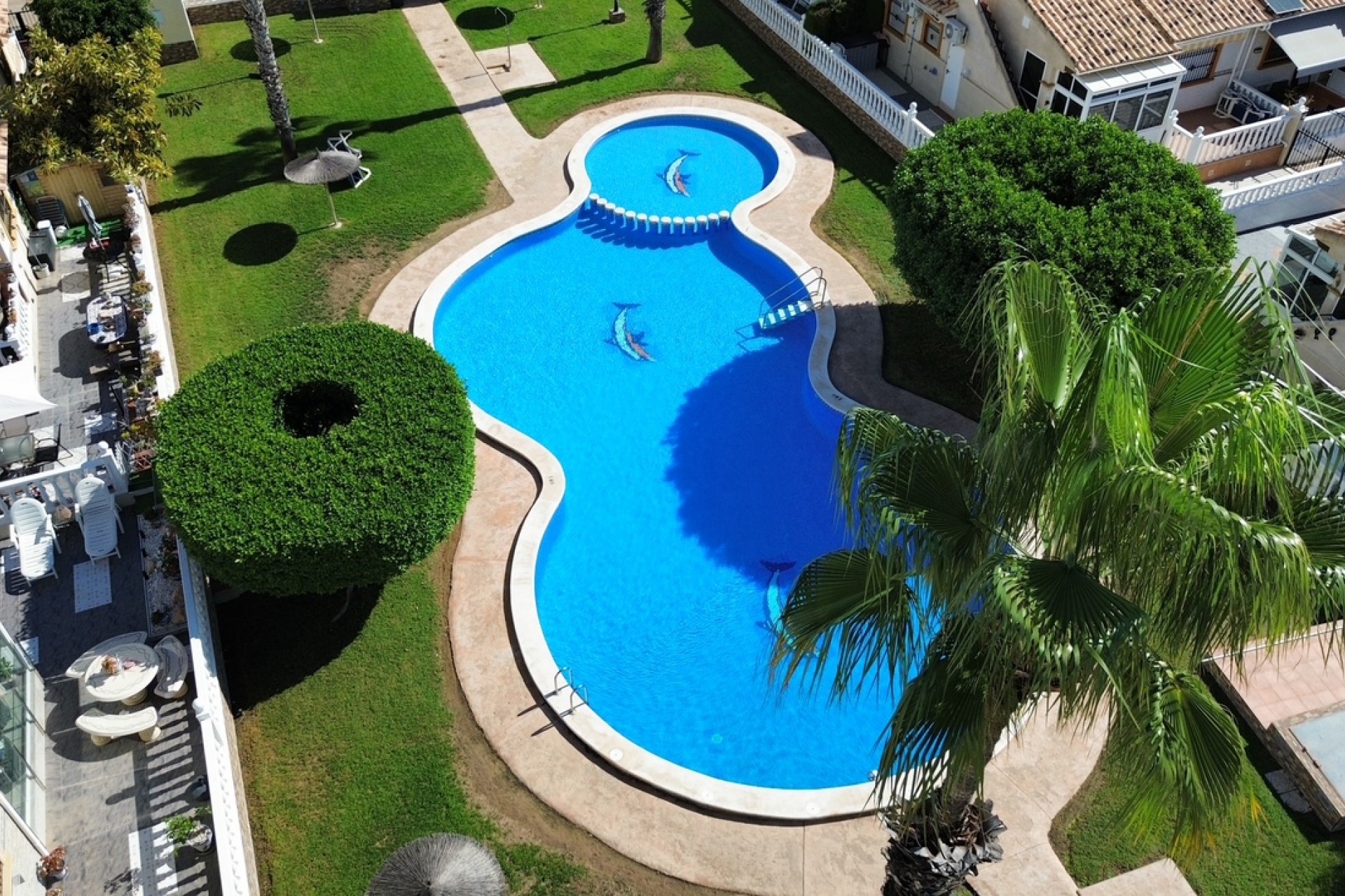 Resale - Semi Detached -
Lomas de Caboroig