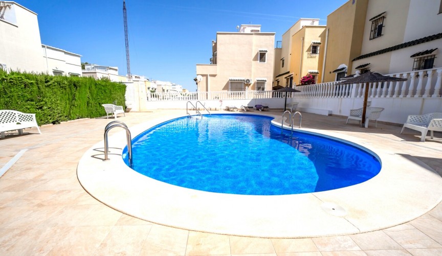 Resale - Semi Detached -
Los Altos - Res Valle de los pinos
